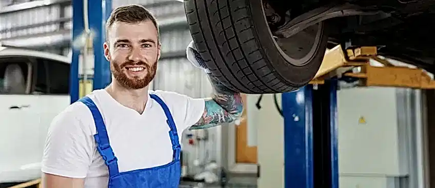 Araç Lastiği Değişimi Nasıl Yapılır?